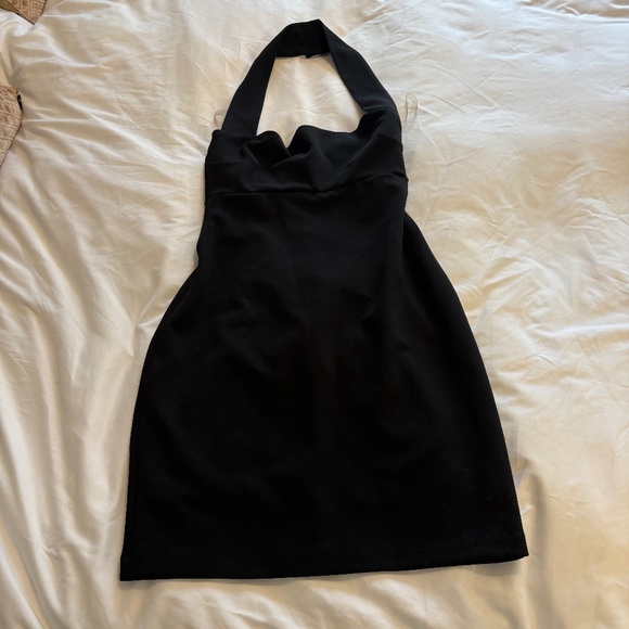 NWT Nook Vard Mini Halter Dress - Black - Size M - Picture 1 of 3